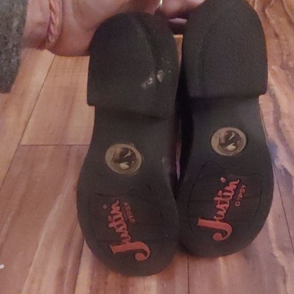 Justin Boots - Picture 7 of 8